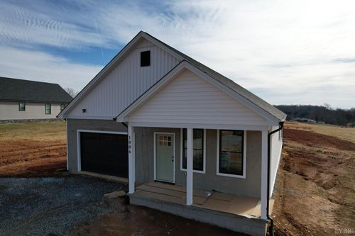 1006 Virginia Byway, Bedford, VA, 24523-4700 | Card Image