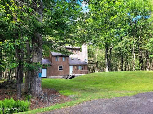 1040 Bear Drive, Newfoundland, PA, 18445 | Card Image