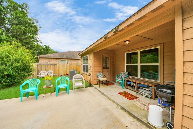 7535 Fettle Ln, House other with 3 bedrooms, 2 bathrooms and 2 parking in Conroe TX | Image 20