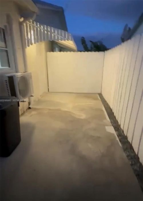 1-123xx Sw 259th Ter, Homestead, FL, 33032 | Card Image