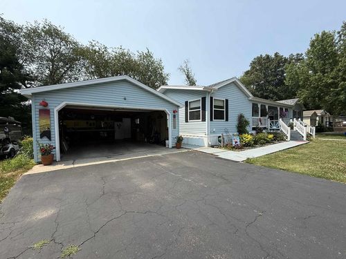80 Meadows End Street, Lake Delton, WI, 53965 | Card Image