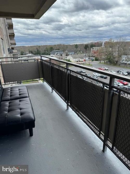 613-613 Barclay Towers, CHERRY HILL, NJ, 08034 | Card Image