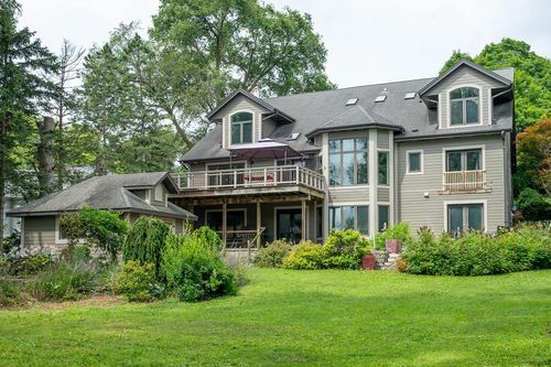 109 Riverview Drive, Waterford, WI, 53185 | Card Image