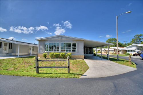 4090 Rolling Oaks Dr, WINTER HAVEN, FL, 33880-1646 | Card Image