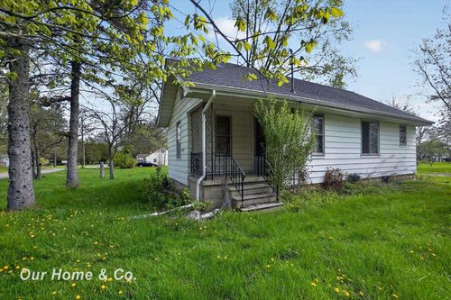 6058 Thomas St, Davison, MI, 48423-8907 | Card Image