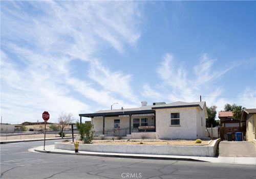 128 E Buena Vista St, Barstow, CA, 92311 | Card Image