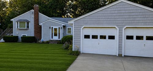 40 Border Rd, Holbrook, MA, 02343-2120 | Card Image