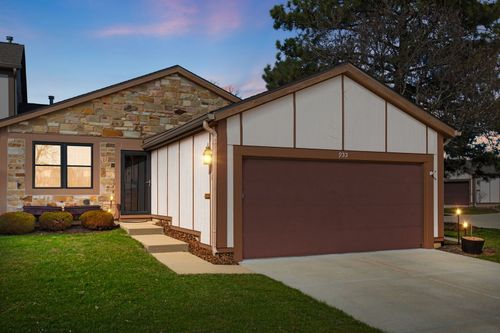 933 Wheaton Oaks Dr, Wheaton, IL, 60187-3042 | Card Image