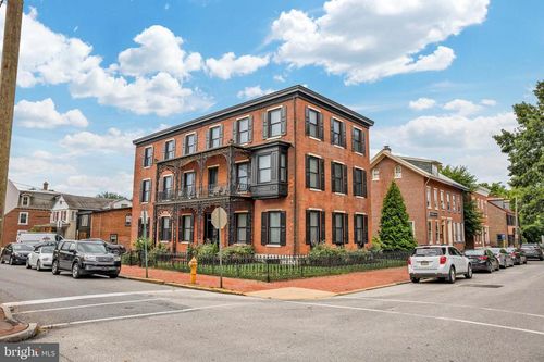 100 S Darlington St, WEST CHESTER, PA, 19382-3218 | Card Image