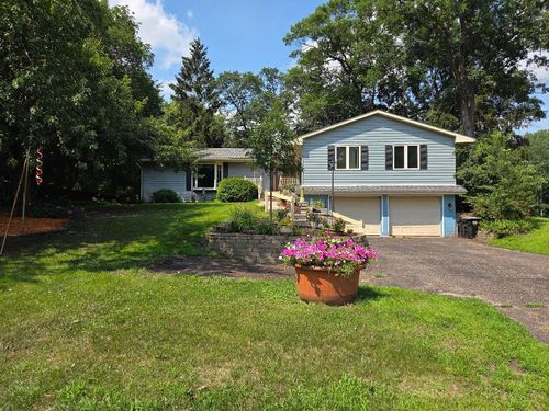 1761 168th Cir Ne, Ham Lake, MN, 55304-5418 | Card Image