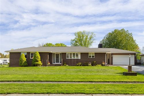 82 Firestone Dr, Gates, NY, 14624-2724 | Card Image