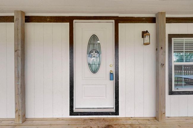 View of exterior back entry | Image 30