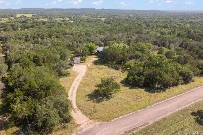 1060 Forest View Dr, House other with 1 bedrooms, 1 bathrooms and null parking in Blanco TX | Image 22