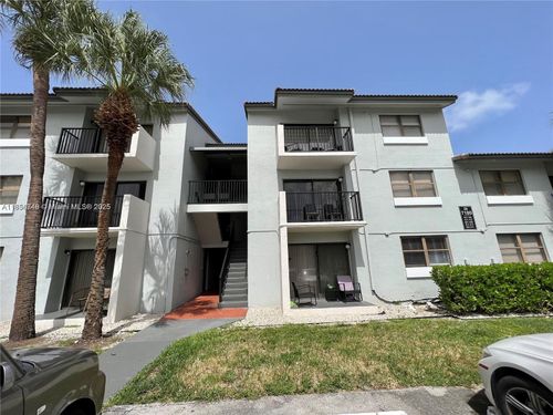 apt-202-7180 Nw 179th St, Hialeah, FL, 33015-5488 | Card Image
