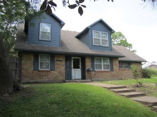 321 Sesame Dr, Mesquite, TX, 75149-2916 | Card Image