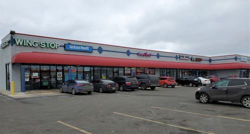 1368 Mall Dr, Benton Harbor, MI, 49022-2312 | Card Image