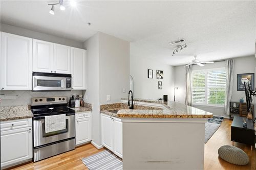 1204-10 Perimeter Summit Blvd Ne, Brookhaven, GA, 30319-1479 | Card Image