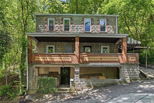139 Leneake St, Turtle Creek, PA, 15145-1026 | Card Image