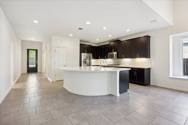 123 Pond View Pass, House other with 4 bedrooms, 4 bathrooms and 4 parking in Buda TX | Image 10