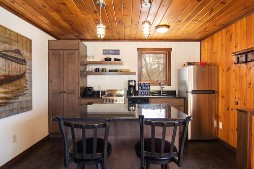 4-540-4 Old North Shore Rd, Two Harbors, MN, 55616-4033 | Card Image