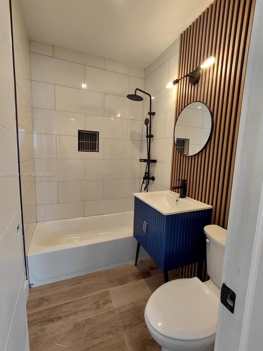 Residential Lease in Miami 5
