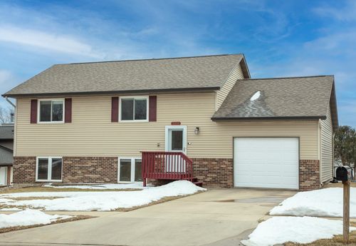 4009 Sager Ave, Waterloo, IA, 50701 | Card Image