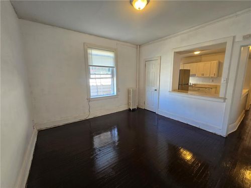 10-218 S 15th St, Allentown, PA, 18102-4507 | Card Image