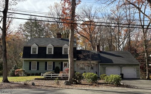 418 Pines Lake Dr, Wayne, NJ, 07470 | Card Image