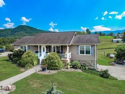 1109 Caleb Lane, House other with 3 bedrooms, 3 bathrooms and null parking in Newport TN | Image 3