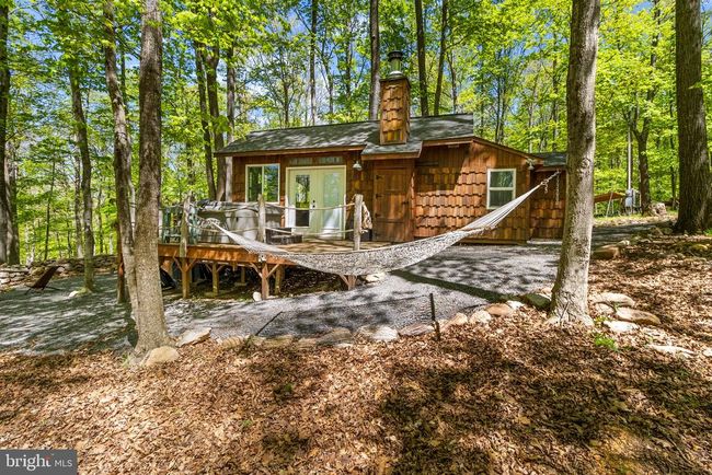 326 Preacher Ln, House other with 1 bedrooms, 1 bathrooms and null parking in Great Cacapon WV | Image 12