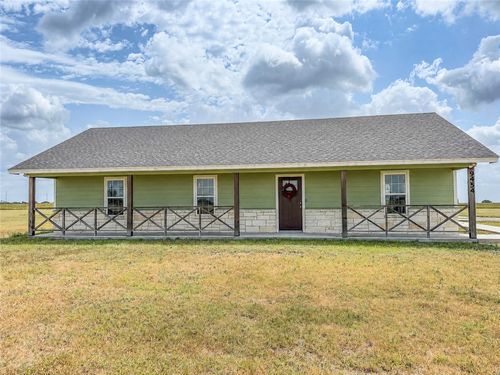 9454 Fm-70, Agua Dulce, TX, 78330 | Card Image
