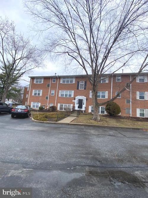apt-d4-804 South Ave, SECANE, PA, 19018-4425 | Card Image