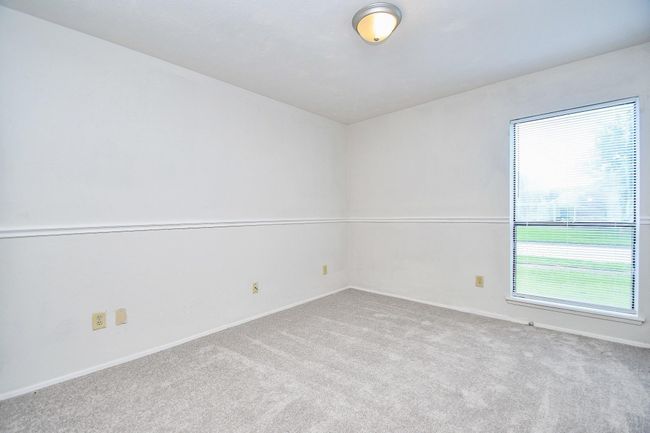6915 Jeb Stuart Dr, House other with 3 bedrooms, 2 bathrooms and 1 parking in Richmond TX | Image 12