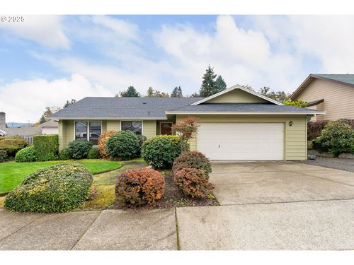 2245 Nw Cabrillo Ct, Roseburg, OR, 97471-6040 | Card Image