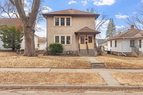 2196 Eleanor Ave, Saint Paul, MN, 55116-1101 | Card Image