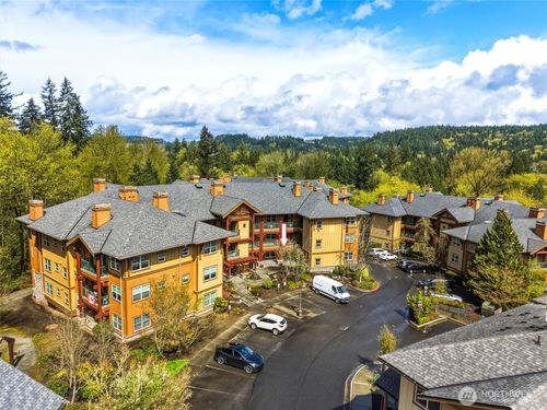 b106-1000 Cabin Creek Lane Sw, Issaquah, WA, 98027 | Card Image