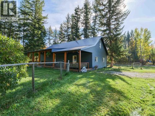 4358 Kiwi Rd, Quesnel, BC, V2J6Z2 | Card Image