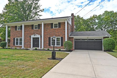 9673 Placid Dr, West Chester, OH, 45241-1215 | Card Image