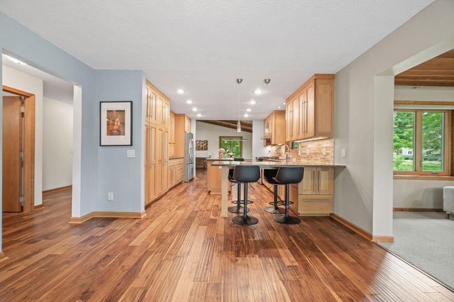 47-web-or-mls-3125 Carriage Dr -47.jpg | Image 8