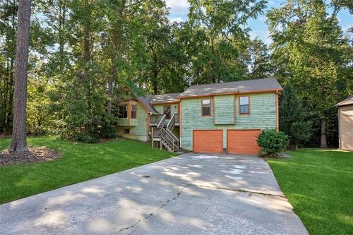 1076 Stoney Creek Ln, Austell, GA, 30168-5249 | Card Image