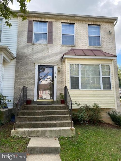 1201 Dillon Ct, Capitol Heights, MD, 20743-4451 | Card Image