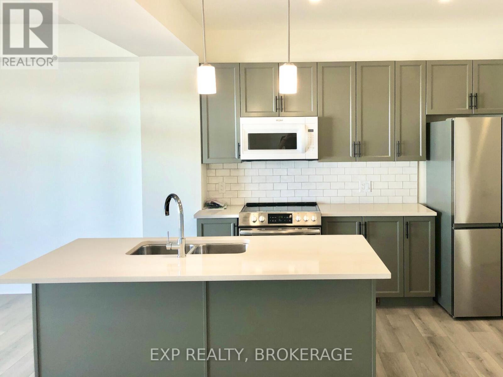 Residential in Kingston (Kingston East (Incl Barret Crt)) 5