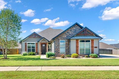 3711 Bitterroot St, Bentonville, AR, 72712-3182 | Card Image