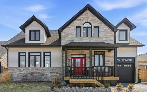 15597 Old Simcoe Rd, Port Perry, ON, L9L1L9 | Card Image