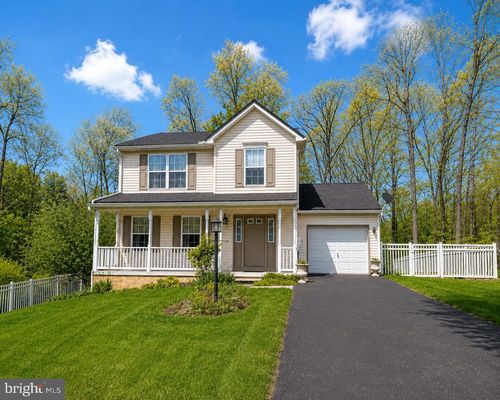 100 Schell Run Ln, TYRONE, PA, 16686-8837 | Card Image