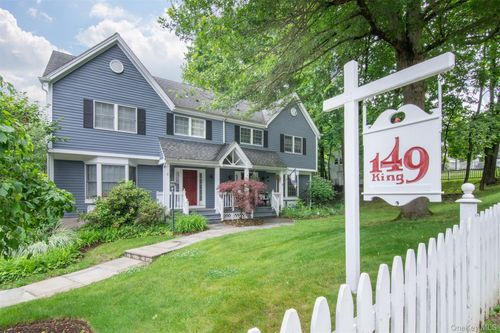 apt-4-149 King St, Chappaqua, NY, 10514-3458 | Card Image