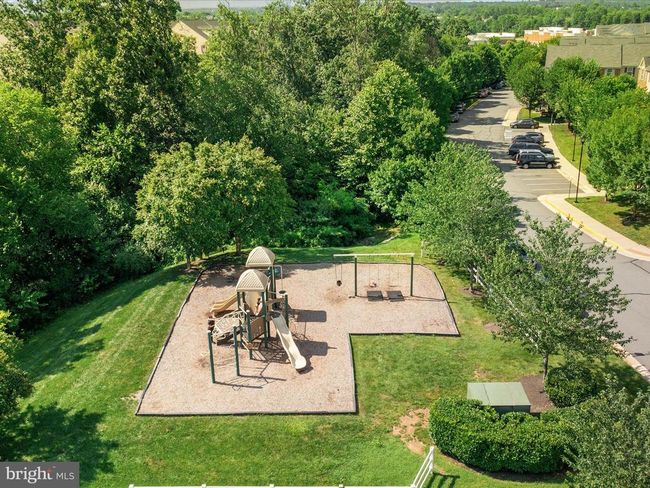 7022 Mongoose Trl, Townhouse with 3 bedrooms, 4 bathrooms and null parking in GAINESVILLE VA | Image 50