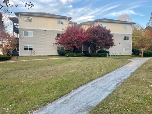 apt-c12-303 Smith Level Rd, Chapel Hill, NC, 27516-8354 | Card Image
