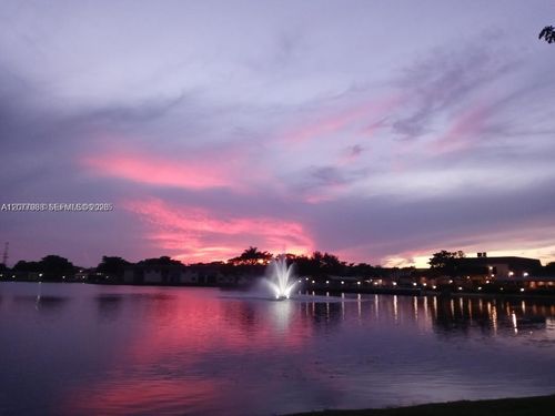 308-351 Cambridge Rd, Hollywood, FL, 33024-1193 | Card Image