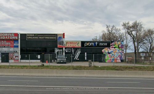 a-100 Bridgeland Ave, North York, ON, M6A1Z4 | Card Image